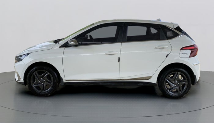 2022 Hyundai NEW I20 SPORTZ 1.2 MT, Petrol, Manual, 17,035 km, Left Side