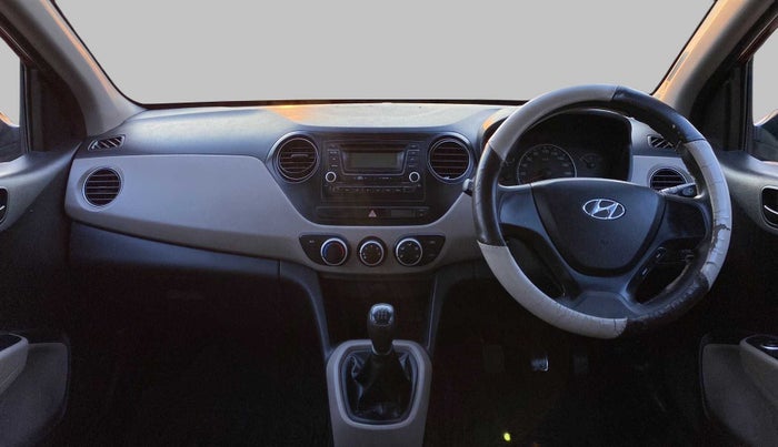 2016 Hyundai Grand i10 MAGNA 1.2 KAPPA VTVT, Petrol, Manual, 64,847 km, Dashboard