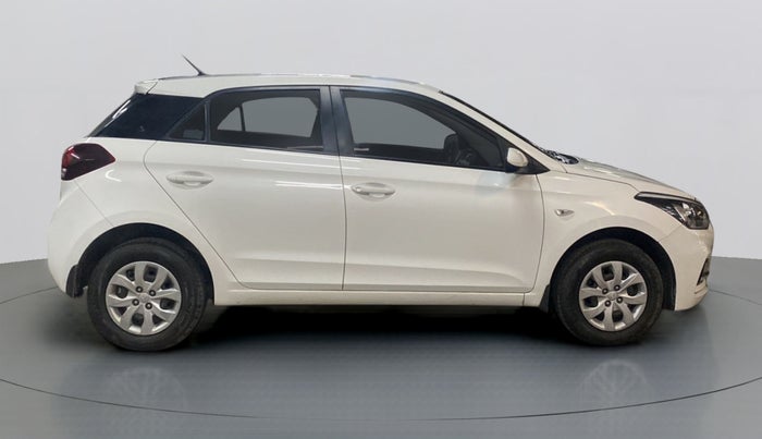 2018 Hyundai Elite i20 MAGNA EXECUTIVE 1.2, Petrol, Manual, 28,623 km, Right Side View