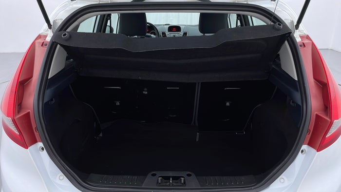 FORD FIESTA-Boot Inside View