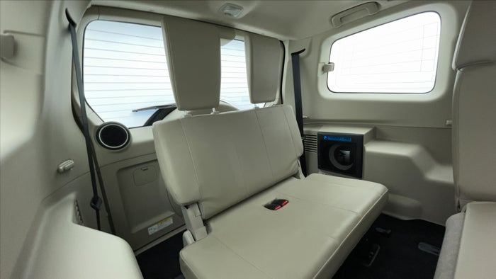 MITSUBISHI PAJERO-Third Seat Row