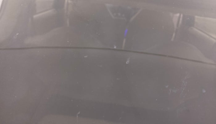 2017 Datsun Go Plus T, Petrol, Manual, 56,483 km, Rear windshield - Minor spot on windshield
