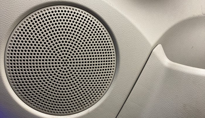 2017 Datsun Go Plus T, Petrol, Manual, 56,483 km, Speaker