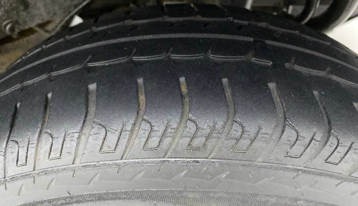 2017 Datsun Go Plus T, Petrol, Manual, 56,483 km, Left Rear Tyre Tread