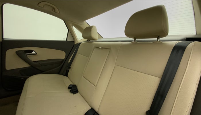 2013 Volkswagen Vento HIGHLINE PETROL AT, Petrol, Automatic, 70,819 km, Right Side Rear Door Cabin