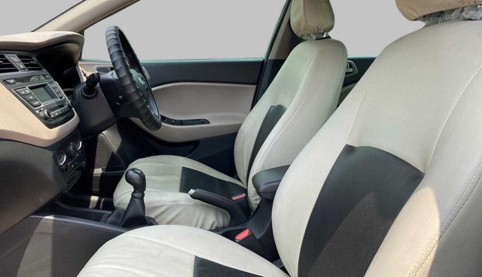 2016 Hyundai Elite i20 MAGNA 1.2, Petrol, Manual, 11,435 km, Right Side Front Door Cabin