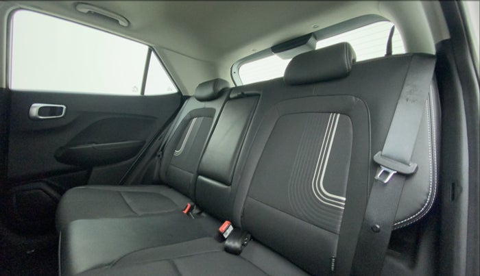 2021 Hyundai VENUE SX 1.0 (O) TURBO IMT, Petrol, Manual, 6,845 km, Right Side Rear Door Cabin