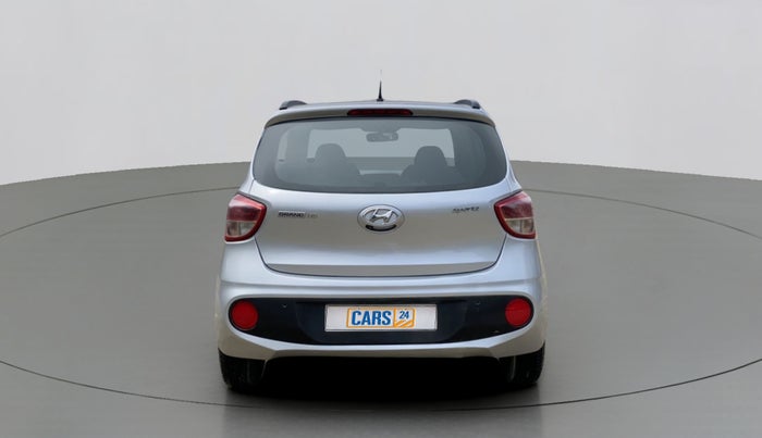 2018 Hyundai Grand i10 SPORTZ 1.2 KAPPA VTVT, Petrol, Manual, 73,914 km, Back/Rear