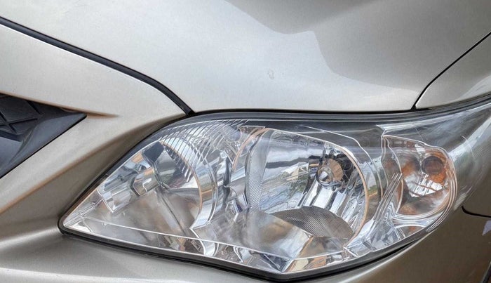 2013 Toyota Corolla Altis G DIESEL, Diesel, Manual, 43,483 km, Left headlight - Minor scratches