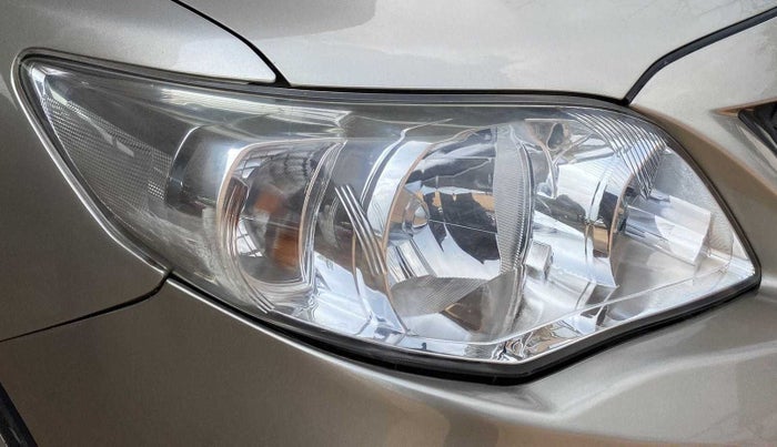 2013 Toyota Corolla Altis G DIESEL, Diesel, Manual, 43,483 km, Right headlight - Minor scratches