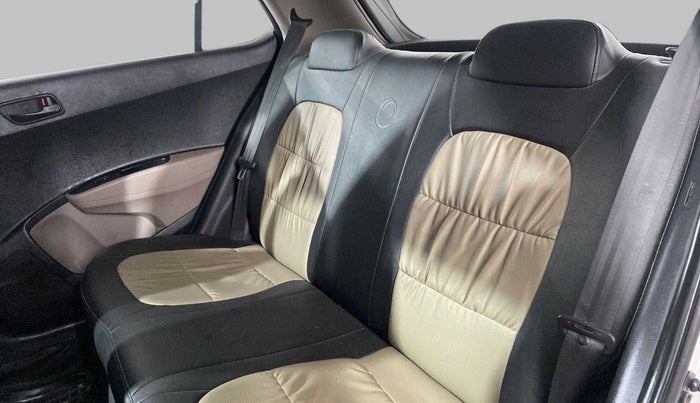 2018 Hyundai Grand i10 MAGNA U2 1.2 CRDI, Diesel, Manual, 54,204 km, Right Side Rear Door Cabin