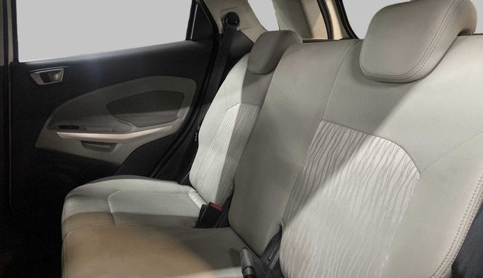 2015 Ford Ecosport TITANIUM 1.5L DIESEL, Diesel, Manual, 83,264 km, Right Side Rear Door Cabin