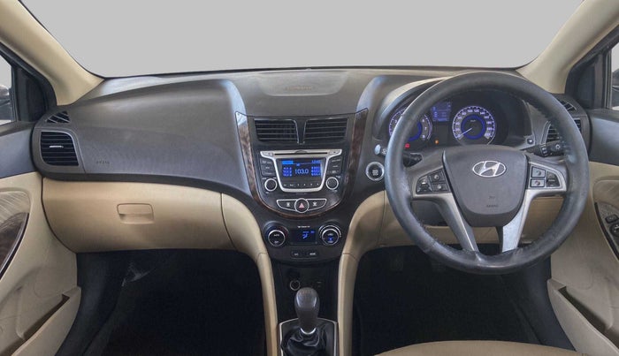 2015 Hyundai Verna FLUIDIC 4S 1.6 VTVT S(O), Petrol, Manual, 92,968 km, Dashboard
