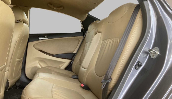 2015 Hyundai Verna FLUIDIC 4S 1.6 VTVT S(O), Petrol, Manual, 92,968 km, Right Side Rear Door Cabin