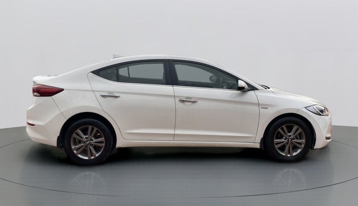 2016 Hyundai New Elantra 1.6 SX (O) AT DIESEL, Diesel, Automatic, 78,948 km, Right Side View