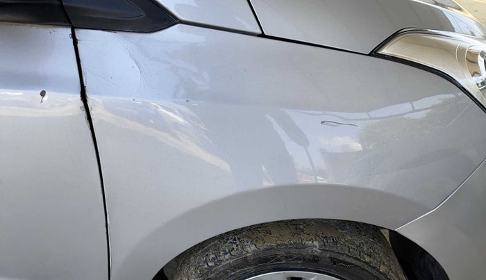2015 Hyundai Grand i10 SPORTZ 1.2 KAPPA VTVT, Petrol, Manual, 30,152 km, Right fender - Slight discoloration