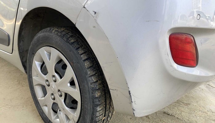 2015 Hyundai Grand i10 SPORTZ 1.2 KAPPA VTVT, Petrol, Manual, 30,152 km, Rear bumper - Paint is slightly damaged