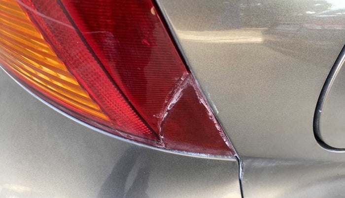 2019 Datsun Redi Go T (O), Petrol, Manual, 33,520 km, Right tail light - Minor damage