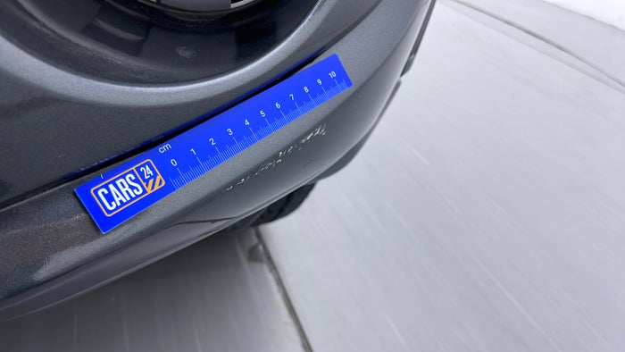 MITSUBISHI PAJERO-Bumper Front Scratch