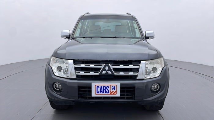 MITSUBISHI PAJERO-Front View