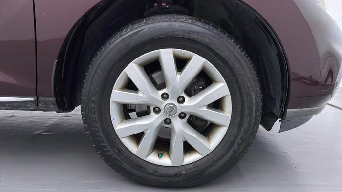 NISSAN MURANO-Right Front Tyre