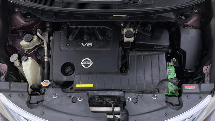 NISSAN MURANO-Engine Bonet View