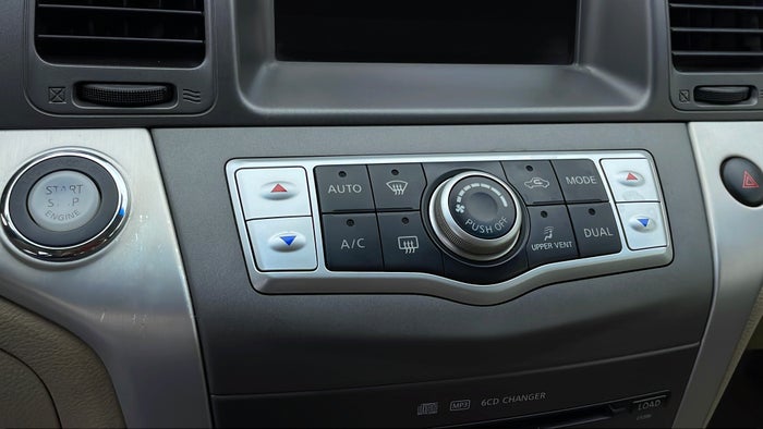 NISSAN MURANO-Dashboard Trim Scratch