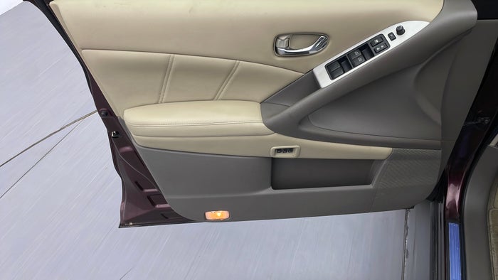 NISSAN MURANO-Driver Side Door Panels Controls