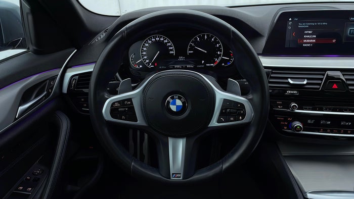 BMW 520I-Steering Wheel Close-up
