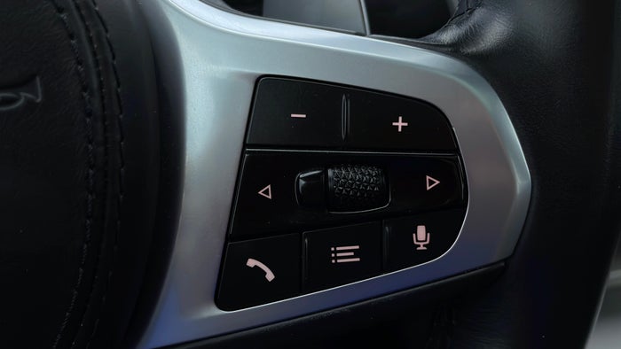 BMW 520I-Drivers Control