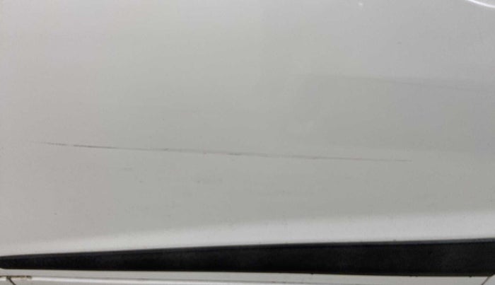 2018 Hyundai Grand i10 SPORTZ (O) AT 1.2 KAPPA VTVT, Petrol, Automatic, 56,054 km, Front passenger door - Minor scratches