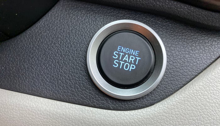 2021 Hyundai AURA SX 1.2 (O), Petrol, Manual, 30,477 km, Keyless Start/ Stop Button