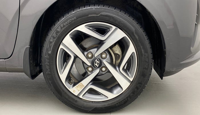 2021 Hyundai AURA SX 1.2 (O), Petrol, Manual, 30,477 km, Right Front Wheel