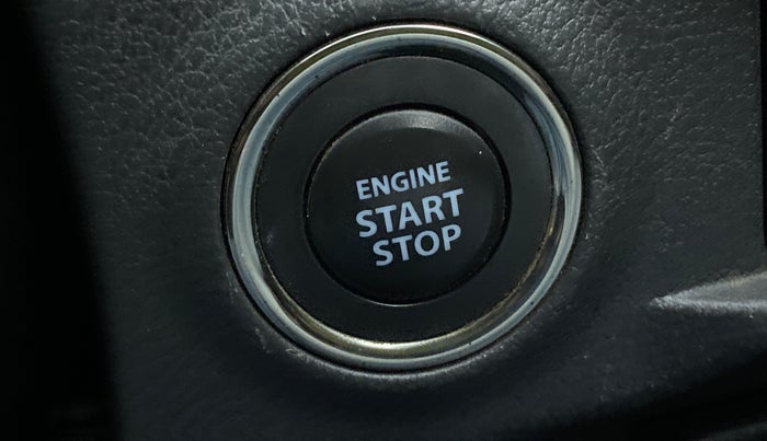 2017 Maruti Vitara Brezza ZDI PLUS DUAL TONE, Diesel, Manual, 46,903 km, Keyless Start/ Stop Button