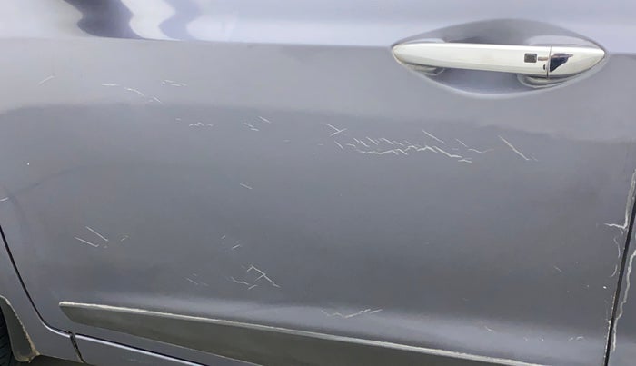 2014 Hyundai Grand i10 SPORTZ 1.2 KAPPA VTVT, Petrol, Manual, 77,919 km, Front passenger door - Minor scratches