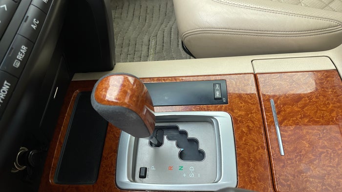 TOYOTA LAND CRUISER-Gear Lever