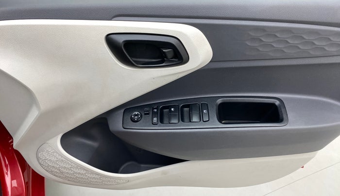 2020 Hyundai AURA S 1.2, Petrol, Manual, 21,923 km, Driver Side Door Panels Control