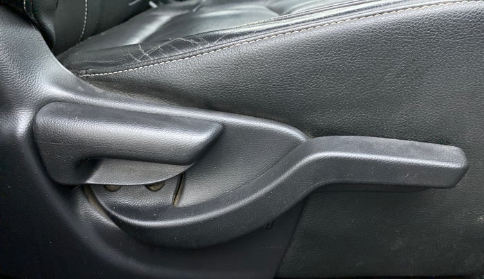 2017 Honda BR-V 1.5L I-VTEC VX, Petrol, Manual, 79,750 km, Driver Side Adjustment Panel