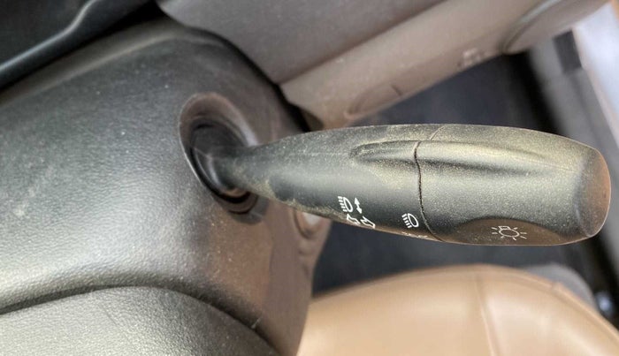 2015 Hyundai i10 MAGNA 1.1, Petrol, Manual, 39,037 km, Combination switch - Turn Indicator not functional