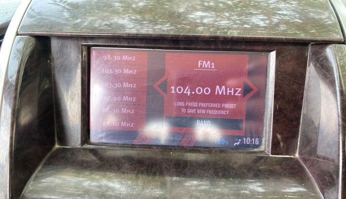 2014 Mahindra XUV500 W8, Diesel, Manual, 86,014 km, Infotainment system - Parking sensor not working