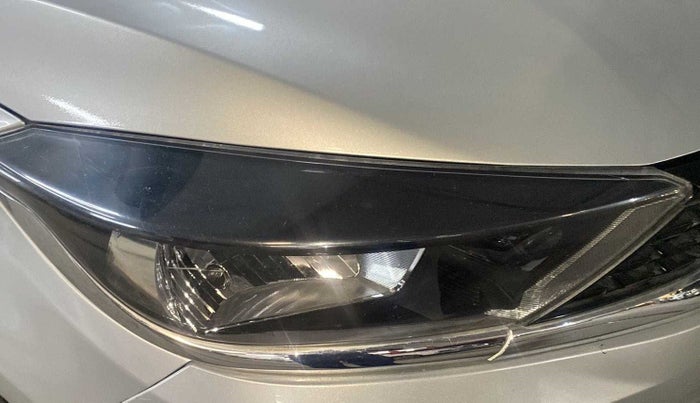 2020 Tata Tiago XE PETROL, Petrol, Manual, 30,735 km, Right headlight - Minor scratches