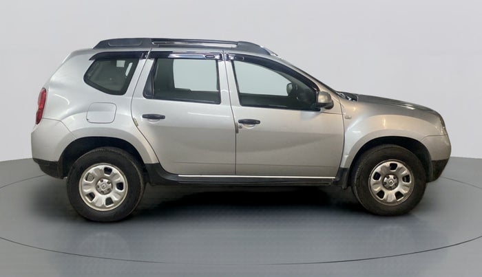 2015 Renault Duster 85 PS RXL, Diesel, Manual, 85,568 km, Right Side View