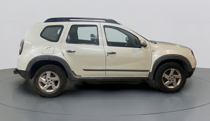 2015 Renault Duster 85 PS RXL OPT, Diesel, Manual, 43,255 km, Right Side View
