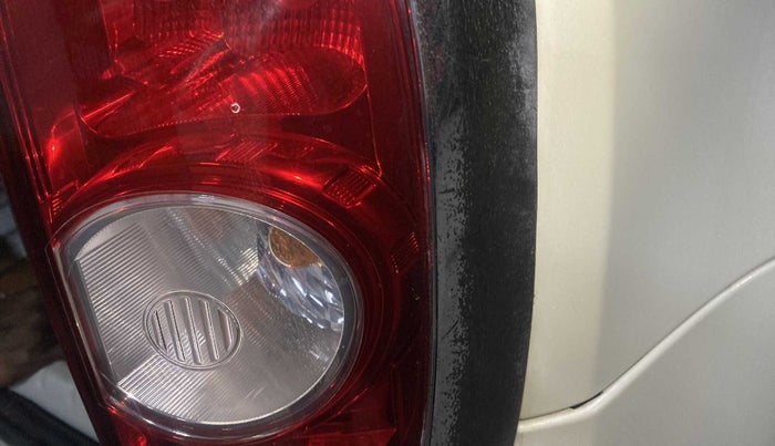 2015 Renault Duster 85 PS RXL OPT, Diesel, Manual, 43,255 km, Right tail light - Chrome has minor damage