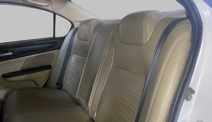 2018 Honda Amaze 1.5L I-DTEC V CVT, Diesel, Automatic, 90,078 km, Right Side Rear Door Cabin