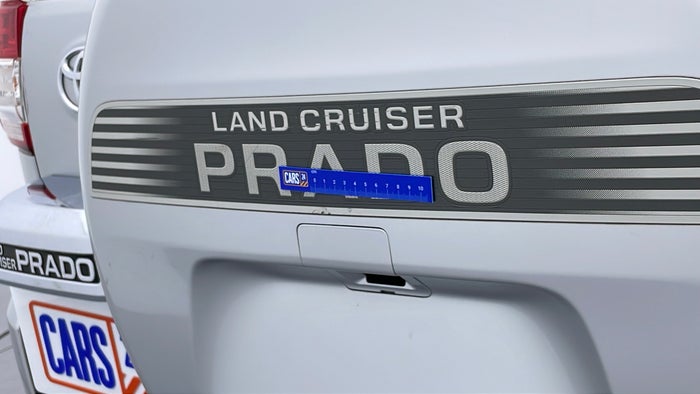 TOYOTA PRADO-Bumper Rear Scratch