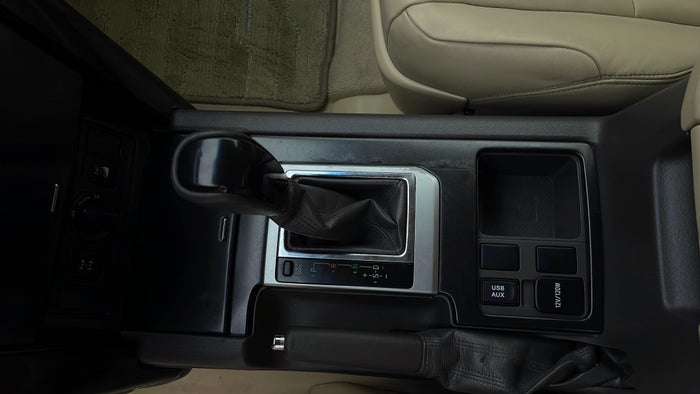 TOYOTA PRADO-Centre Console Trim Scratch