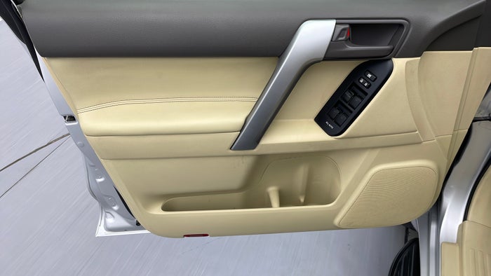 TOYOTA PRADO-Driver Side Door Panels Controls