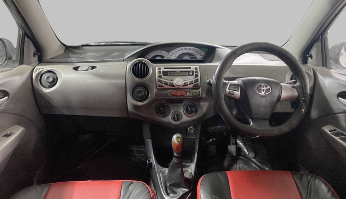 2011 Toyota Etios Liva VX, Petrol, Manual, 89,412 km, Dashboard