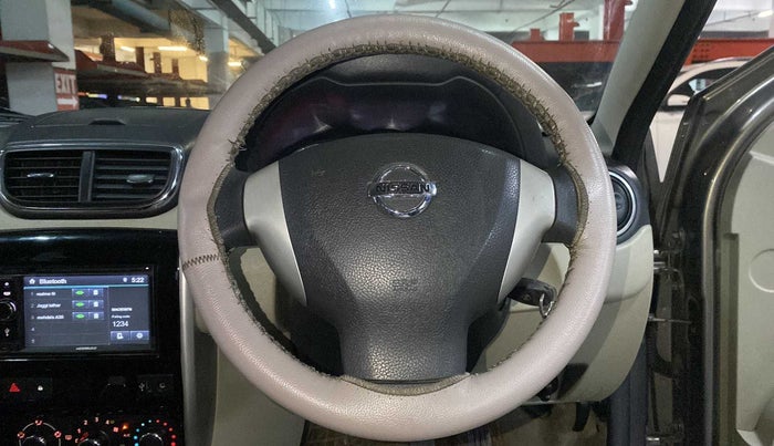 2016 Nissan Terrano XL (D), Diesel, Manual, 29,893 km, Steering wheel - Steering cover is minor torn